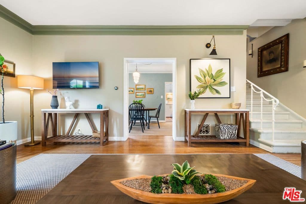 ResidentialIncome in Los Angeles — Photos 16
