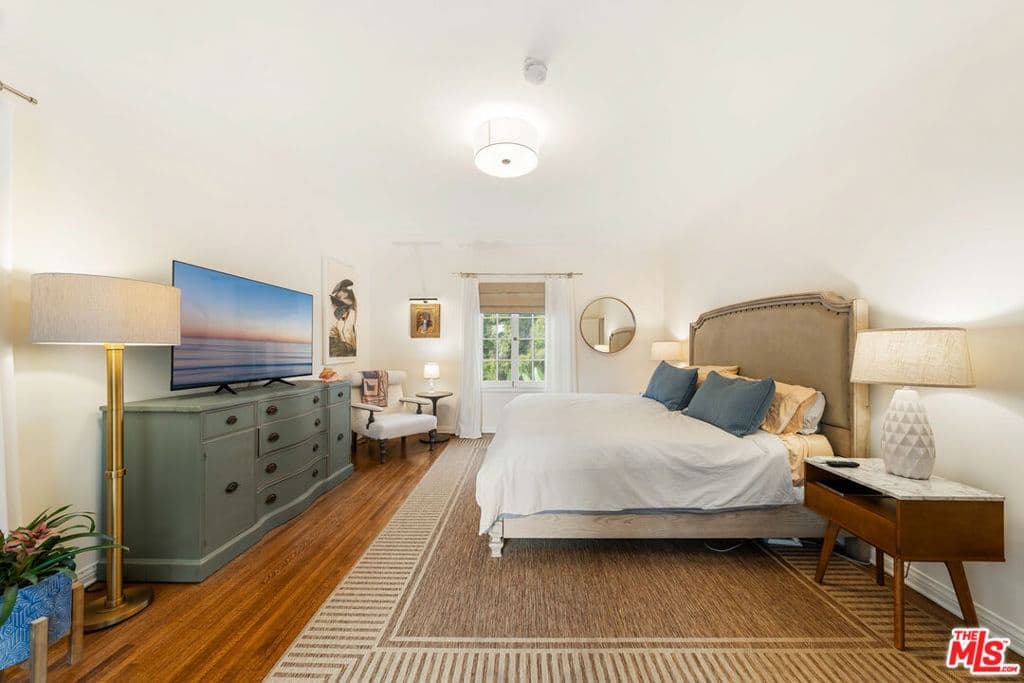 ResidentialIncome in Los Angeles — Photos 17