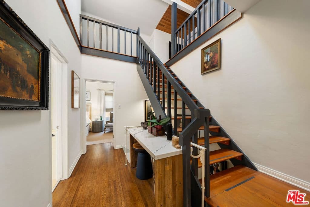 ResidentialIncome in Los Angeles — Photos 22