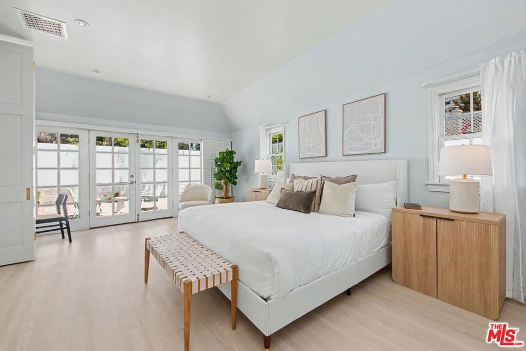 Residential in Los Angeles — Photos 27