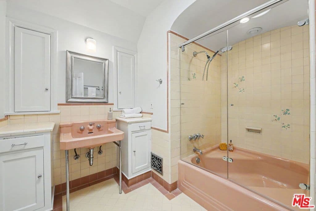 Residential in Los Angeles — Photos 29