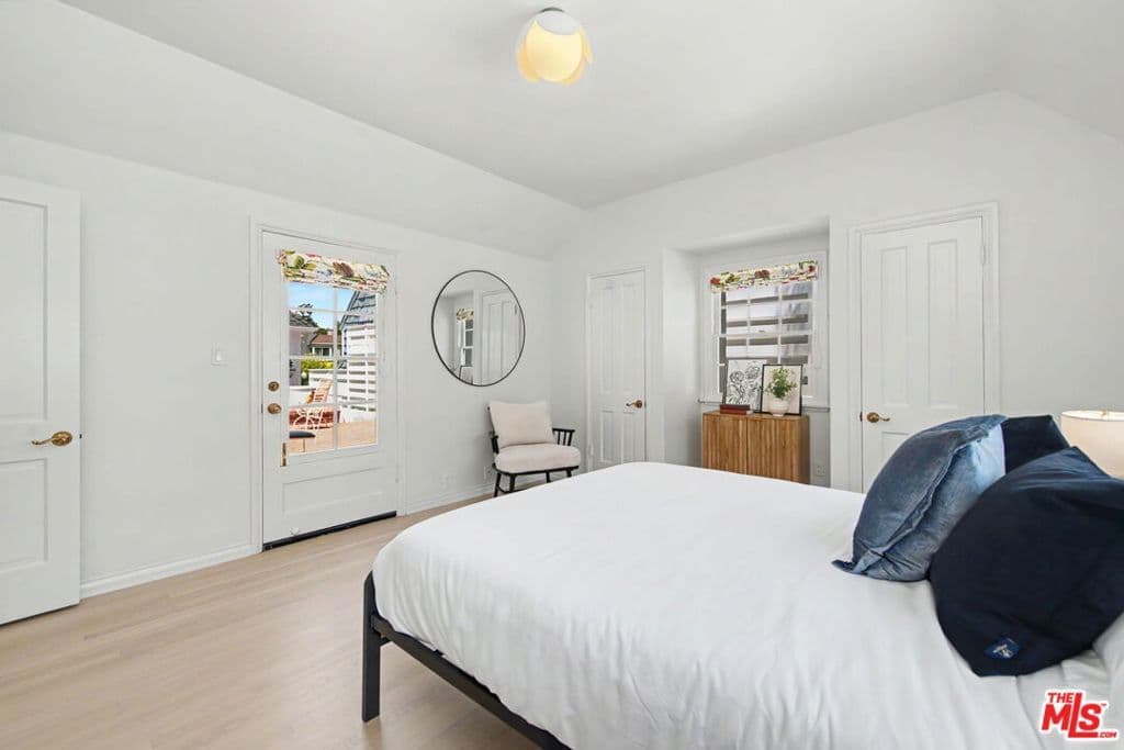 Residential in Los Angeles — Photos 31