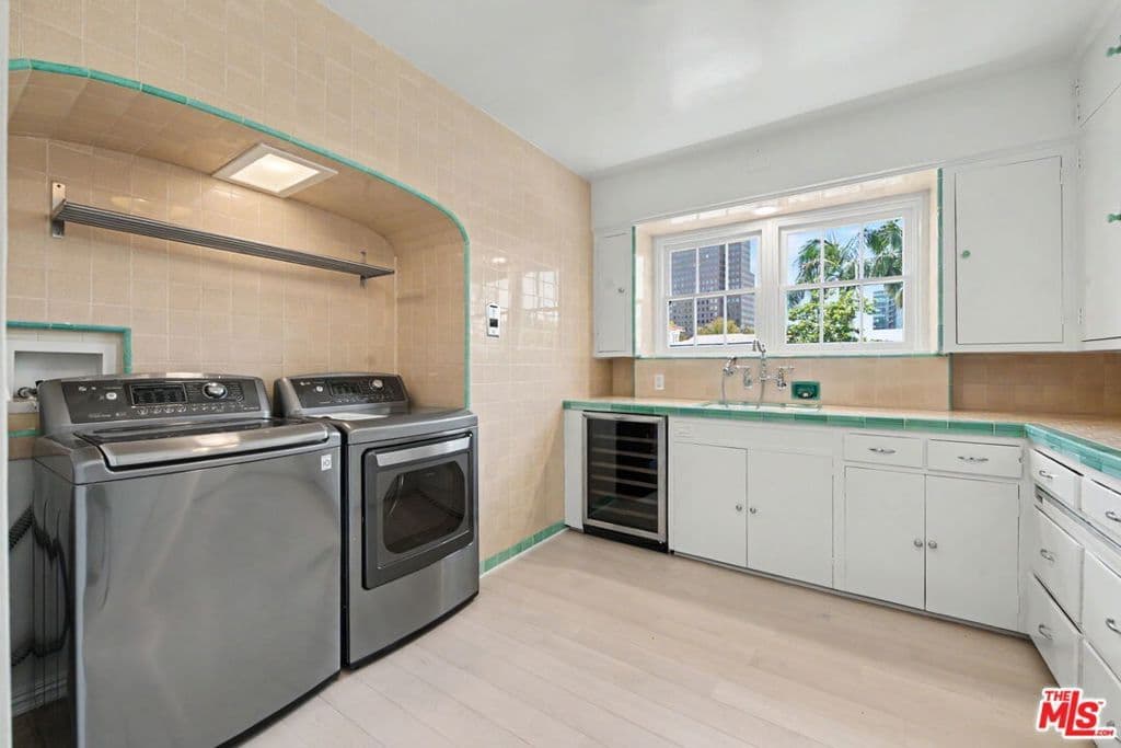 Residential in Los Angeles — Photos 33