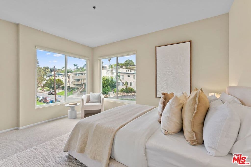 Residential in Los Angeles — Photos 12