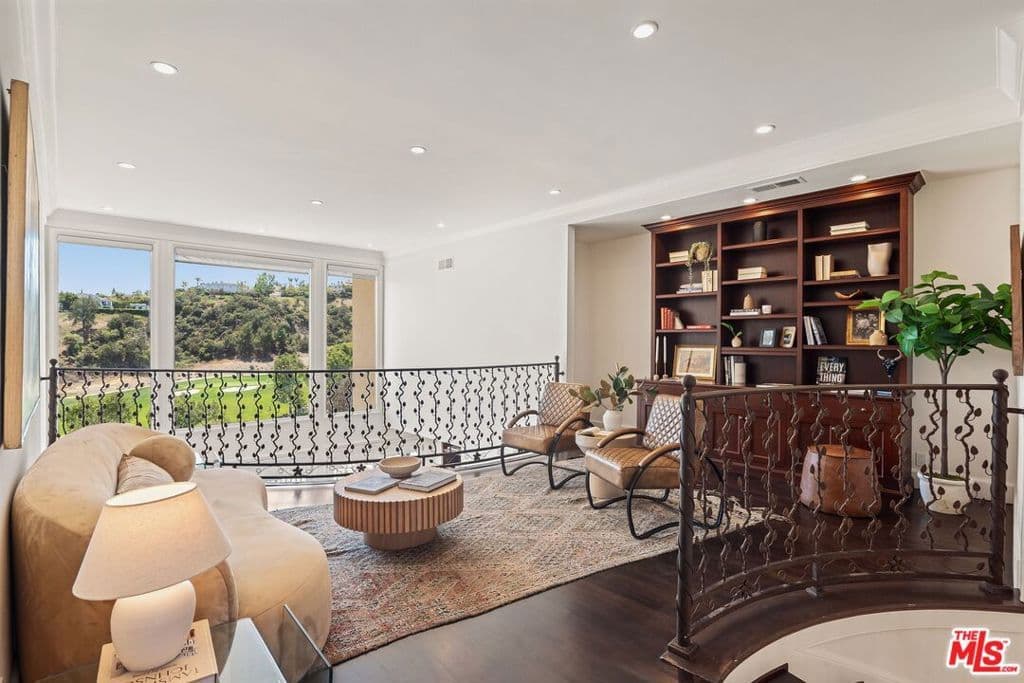 Residential in Los Angeles — Photos 14