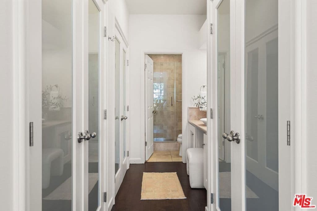 Residential in Los Angeles — Photos 21