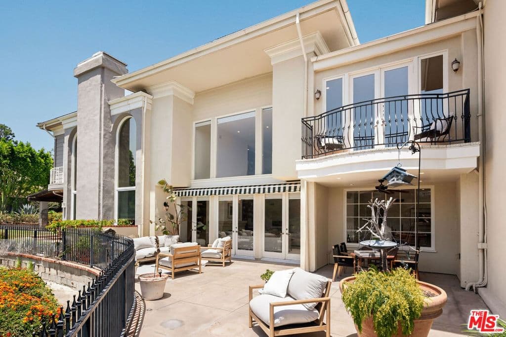 Residential in Los Angeles — Photos 25