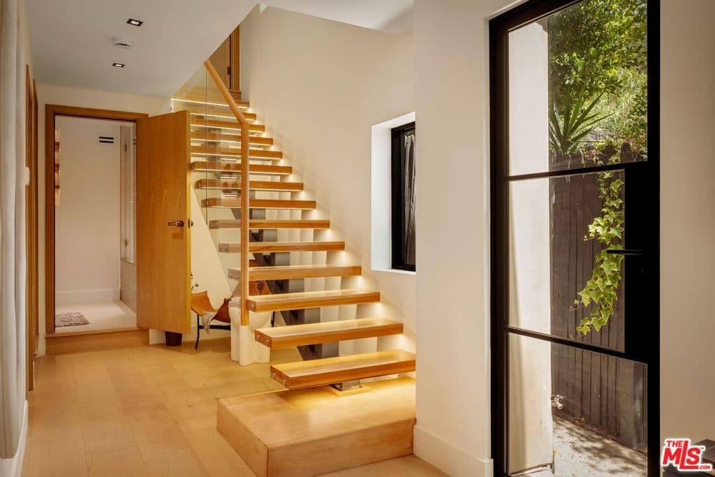 Residential in Los Angeles — Photos 13