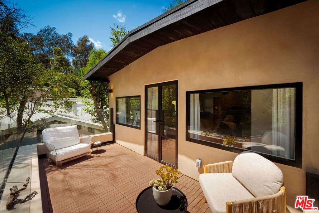 Residential in Los Angeles — Photos 17