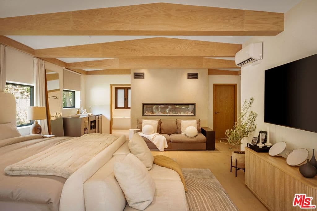 Residential in Los Angeles — Photos 18