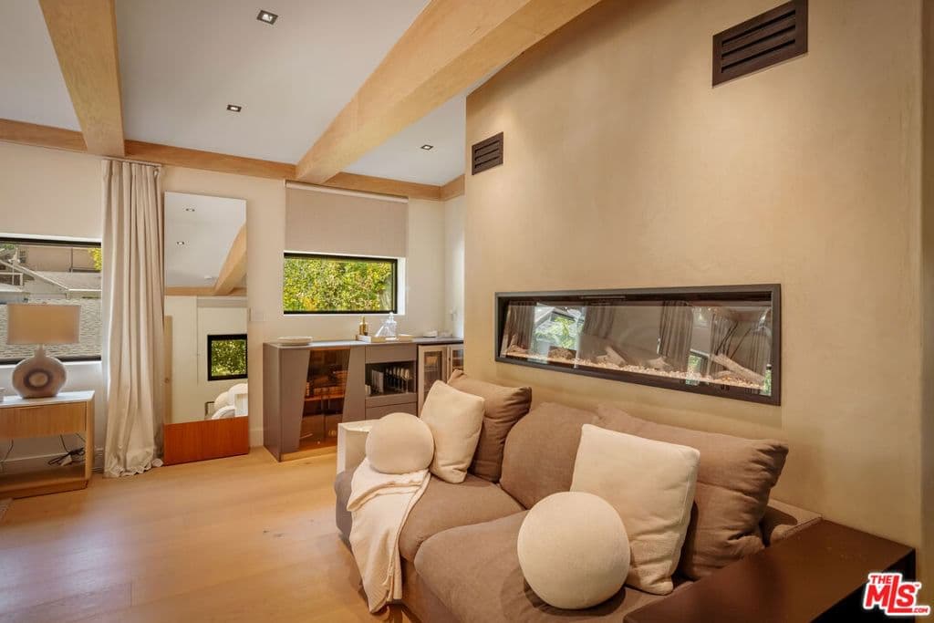 Residential in Los Angeles — Photos 19