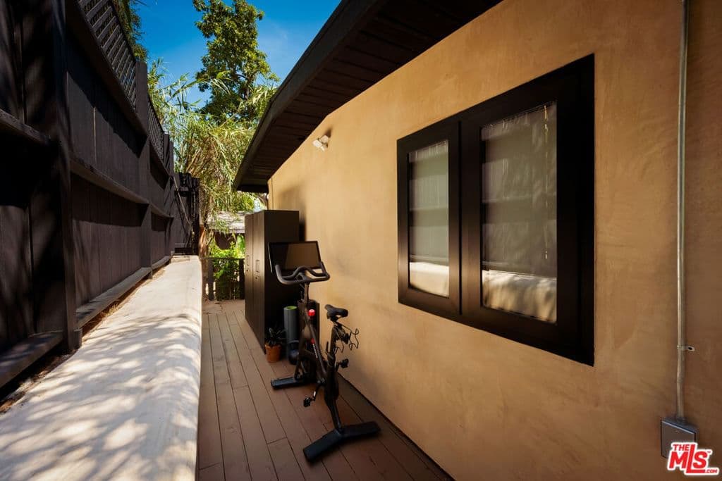 Residential in Los Angeles — Photos 24