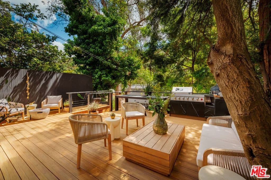 Residential in Los Angeles — Photos 32