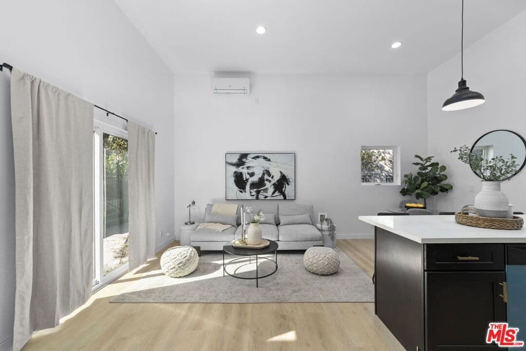 Residential in Los Angeles — Photos 4
