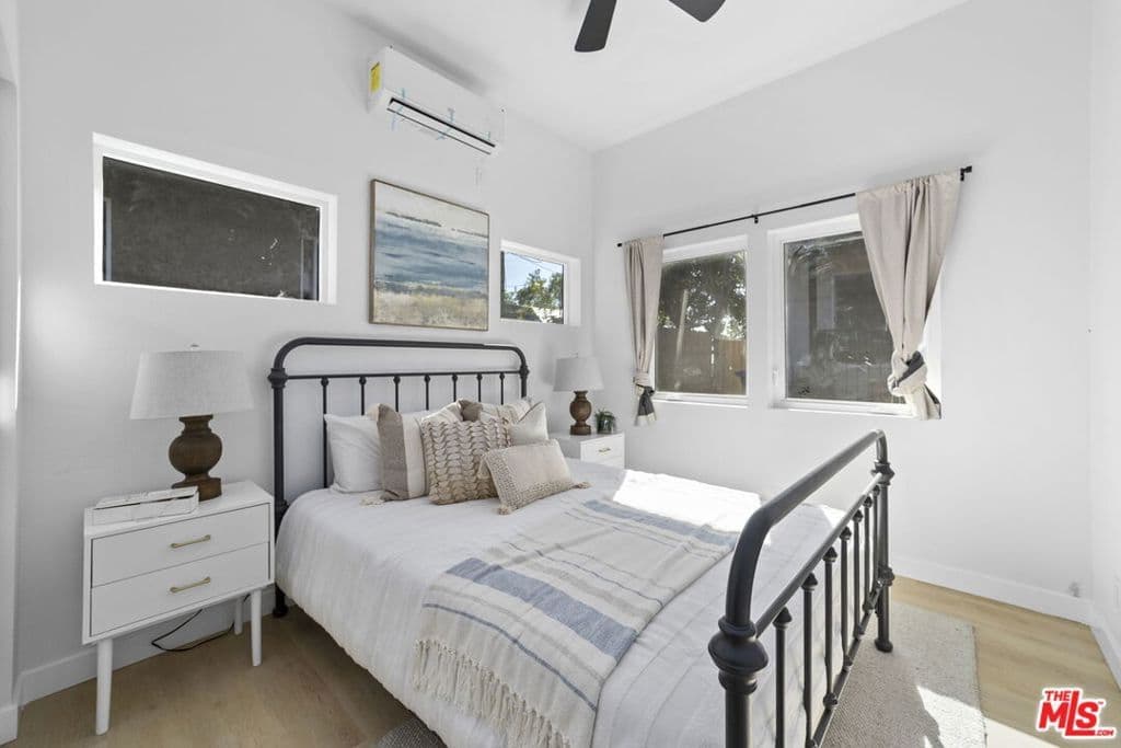 Residential in Los Angeles — Photos 6