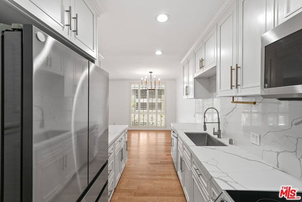 Residential in Los Angeles — Photos 13