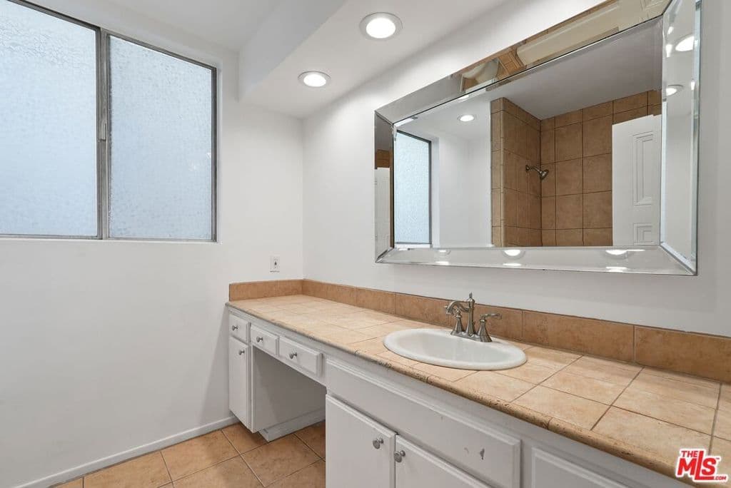 Residential in Los Angeles — Photos 21