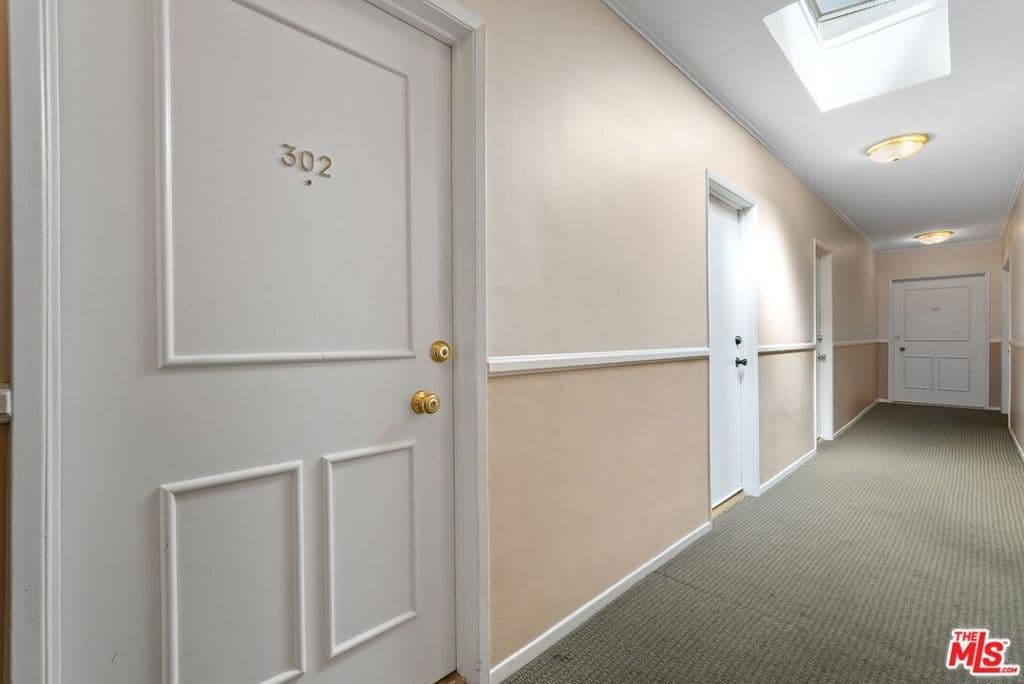 Residential in Los Angeles — Photos 23