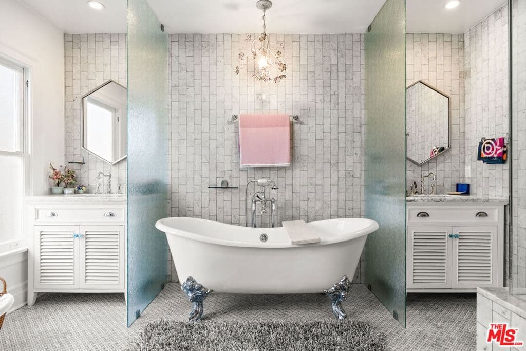 Residential in Los Angeles — Photos 34