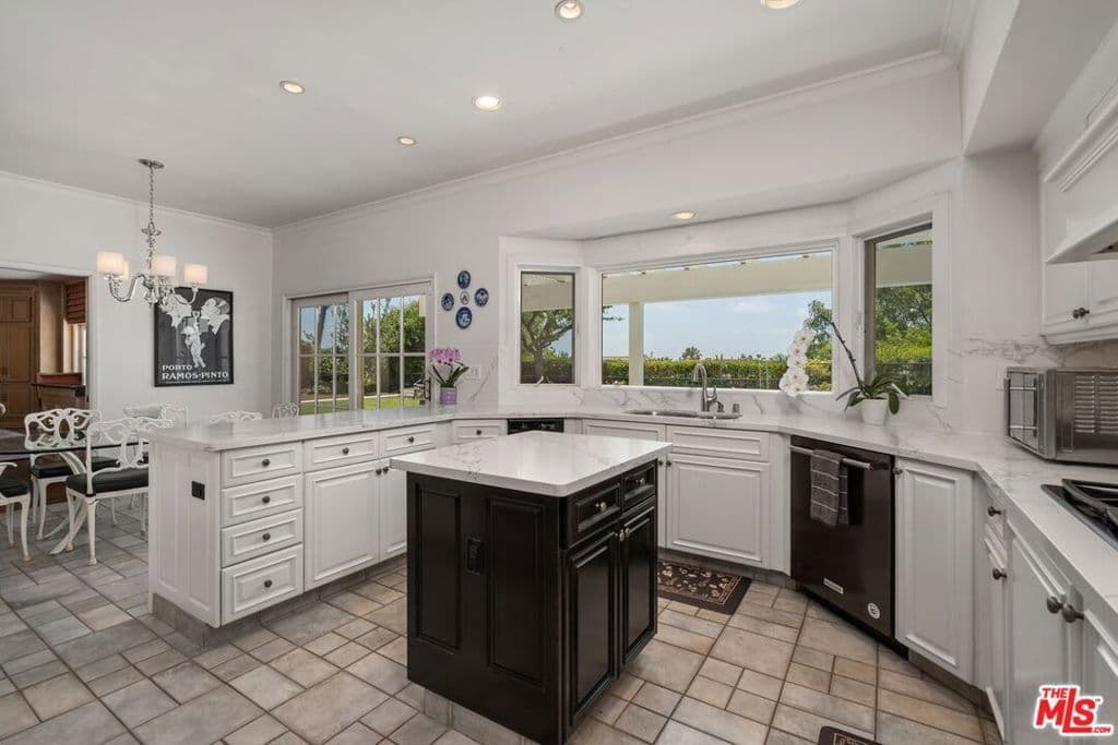 Residential in Los Angeles — Photos 7