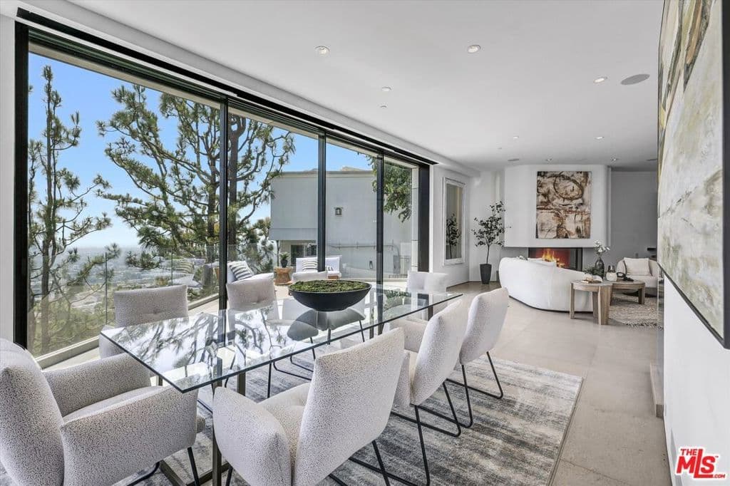 Residential in Los Angeles — Photos 14