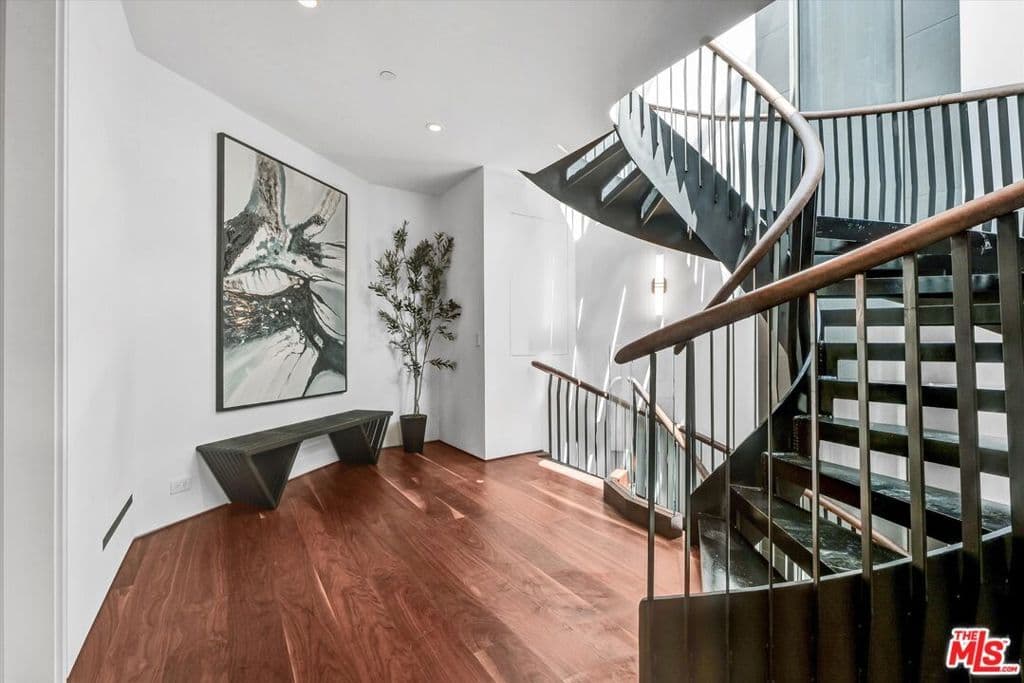 Residential in Los Angeles — Photos 24