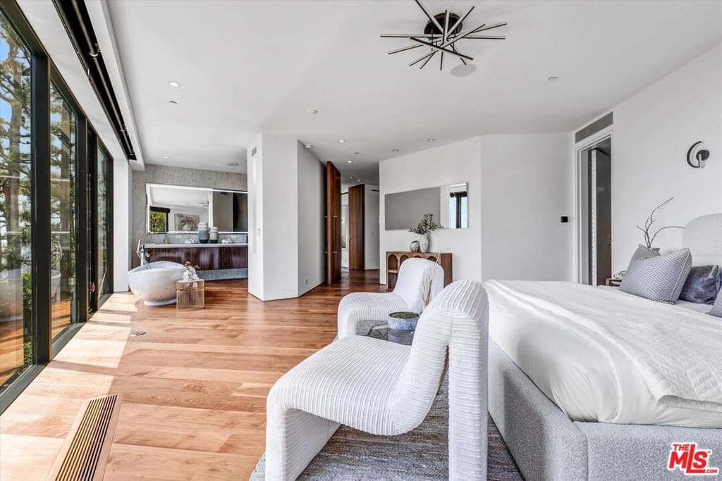 Residential in Los Angeles — Photos 30