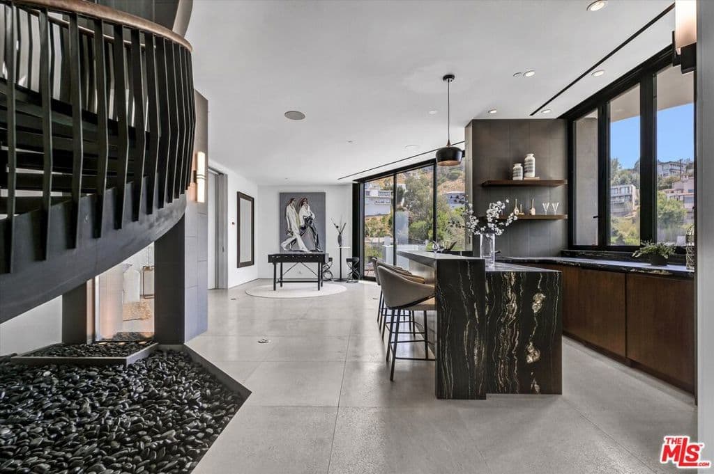 Residential in Los Angeles — Photos 46