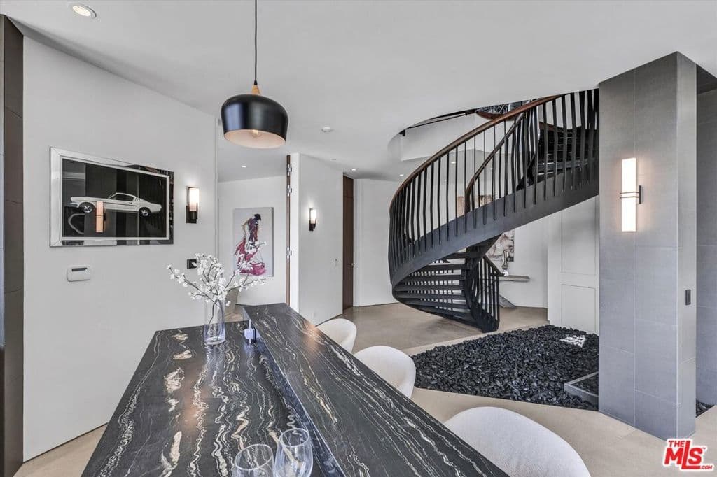 Residential in Los Angeles — Photos 49