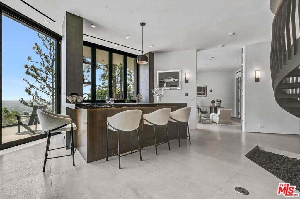 Residential in Los Angeles — Photos 52