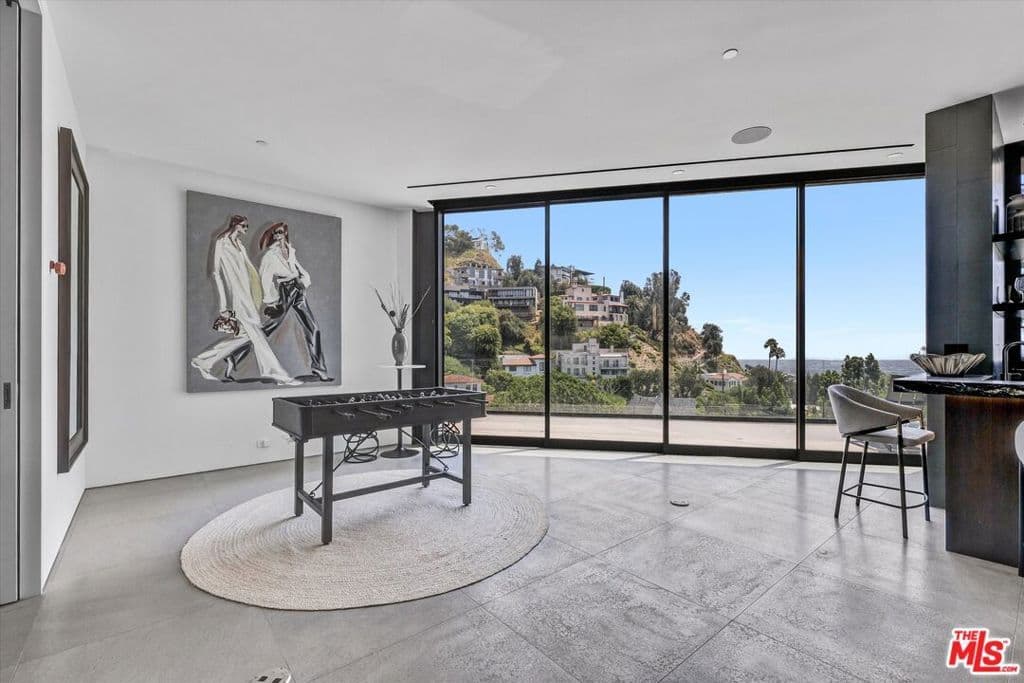 Residential in Los Angeles — Photos 53