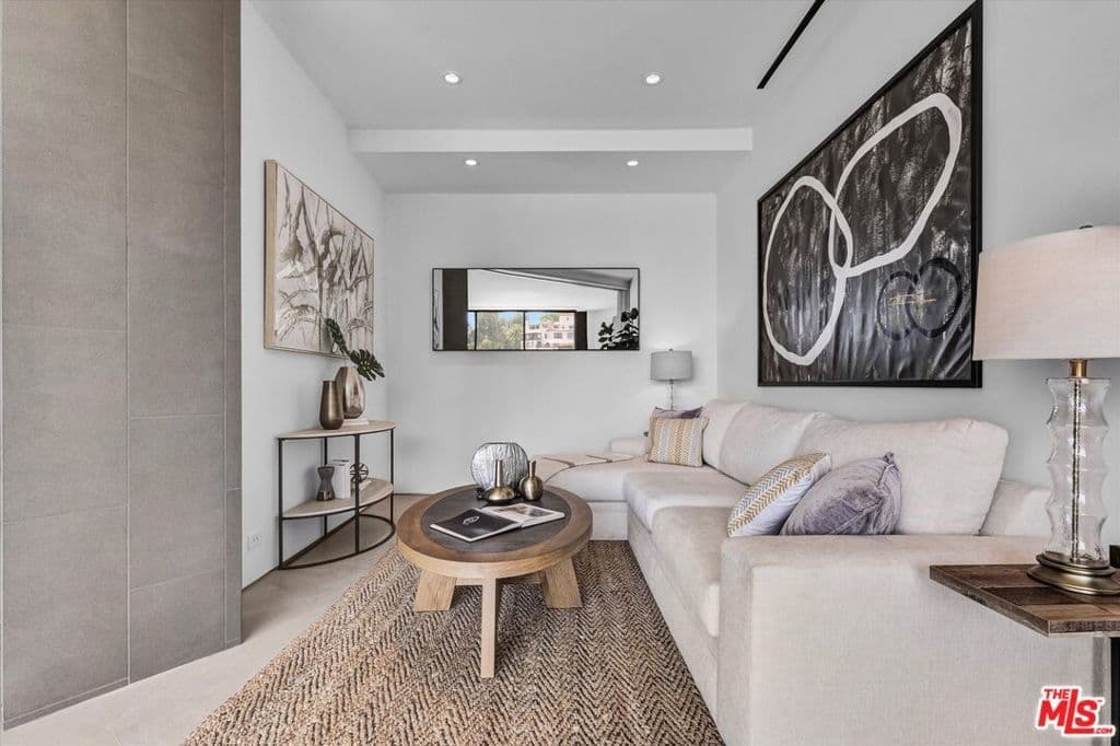 Residential in Los Angeles — Photos 57