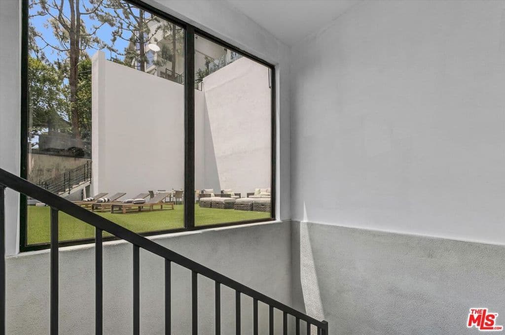 Residential in Los Angeles — Photos 61