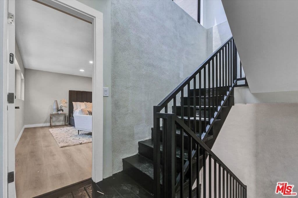 Residential in Los Angeles — Photos 62