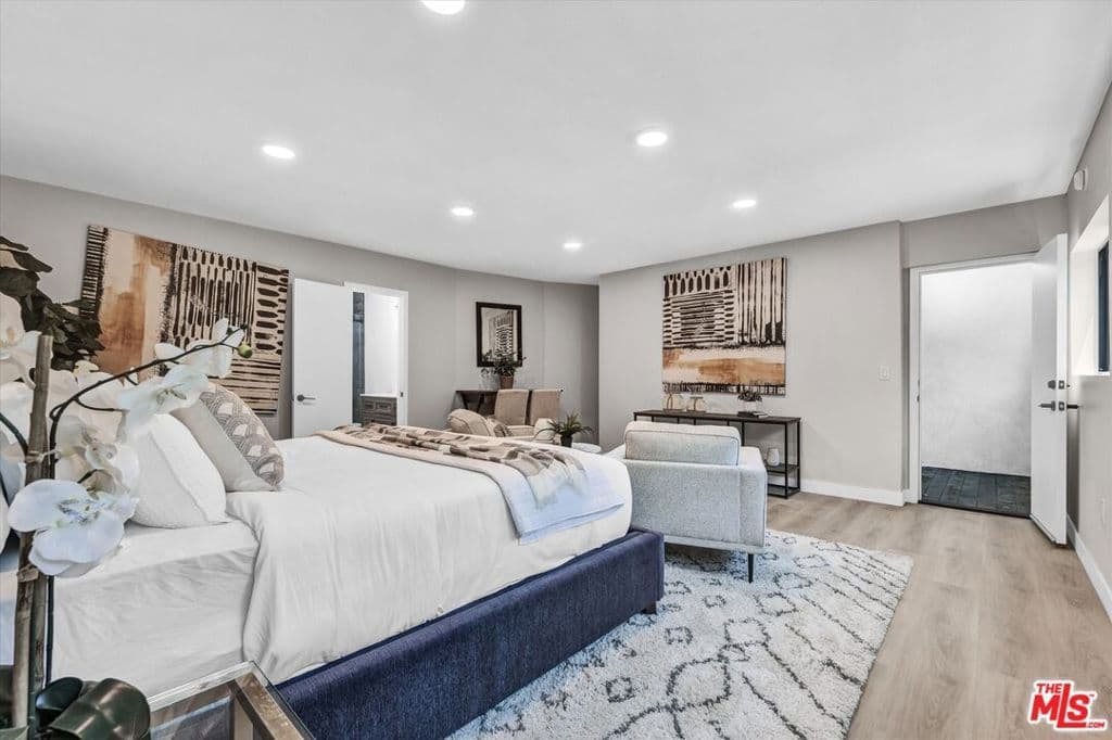 Residential in Los Angeles — Photos 64