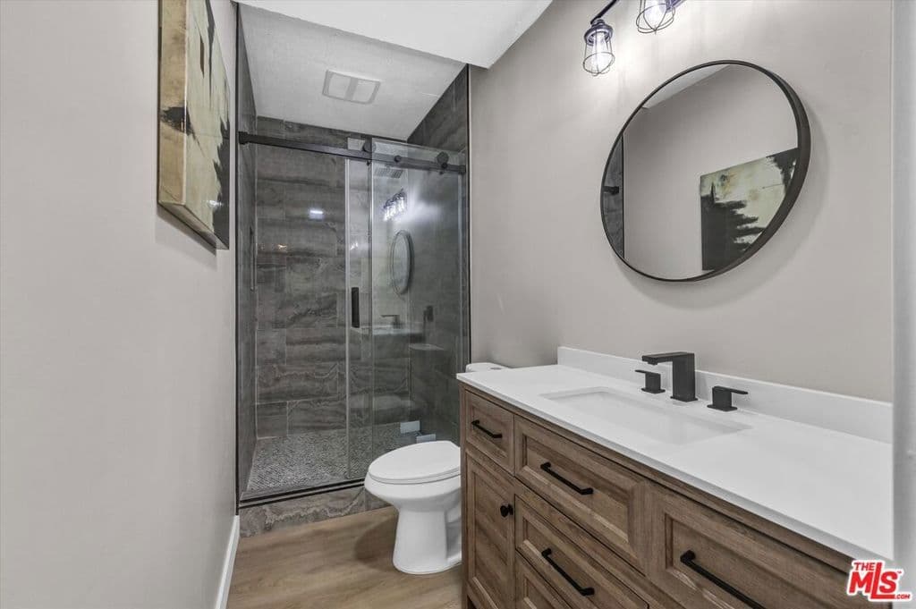 Residential in Los Angeles — Photos 65