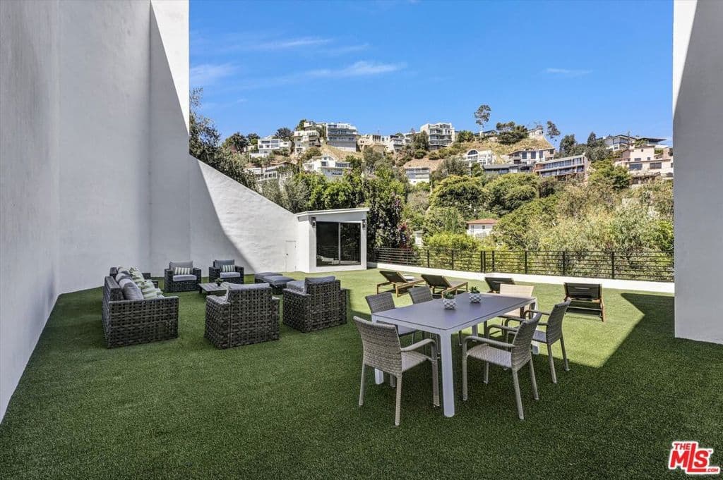 Residential in Los Angeles — Photos 68
