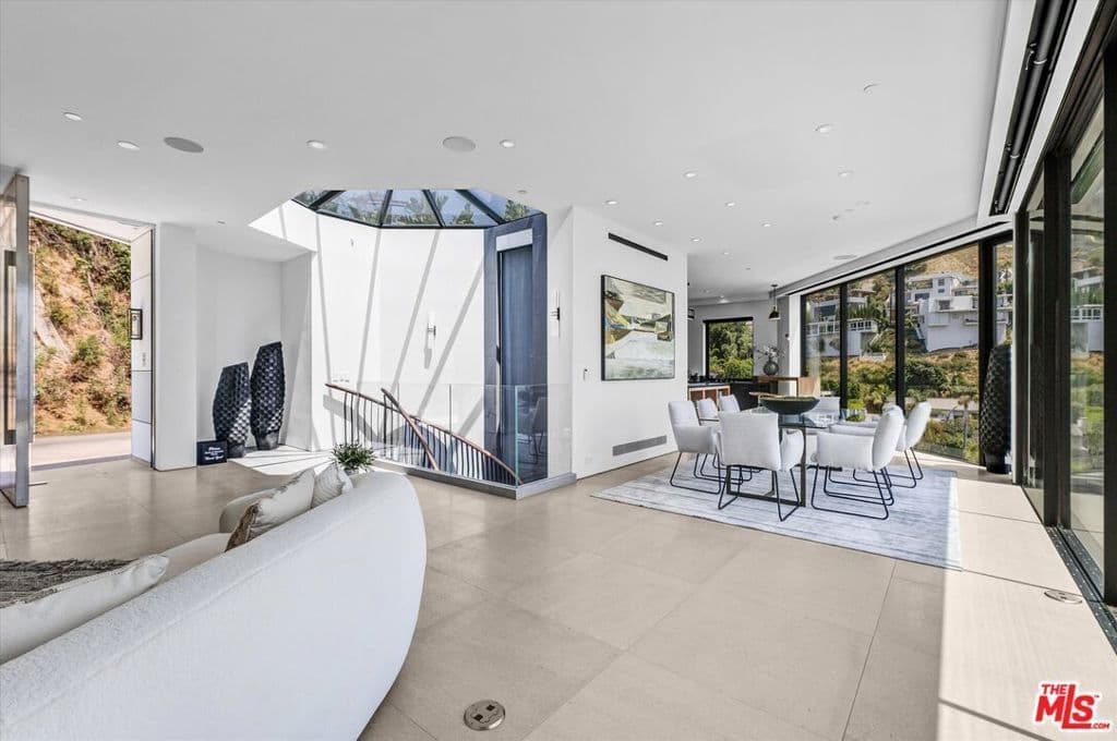 Residential in Los Angeles — Photos 9