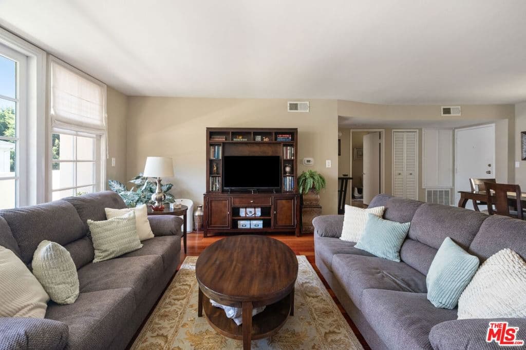 Residential in Los Angeles — Photos 4