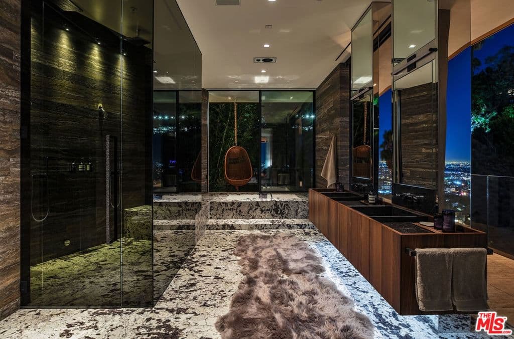 Residential in Los Angeles — Photos 31
