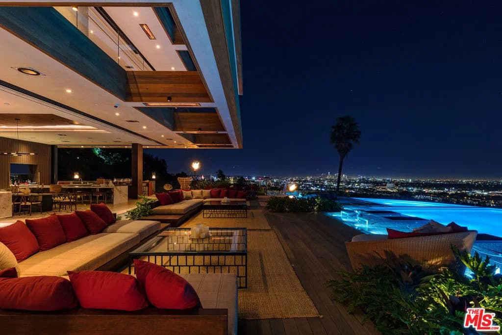 Residential in Los Angeles — Photos 11
