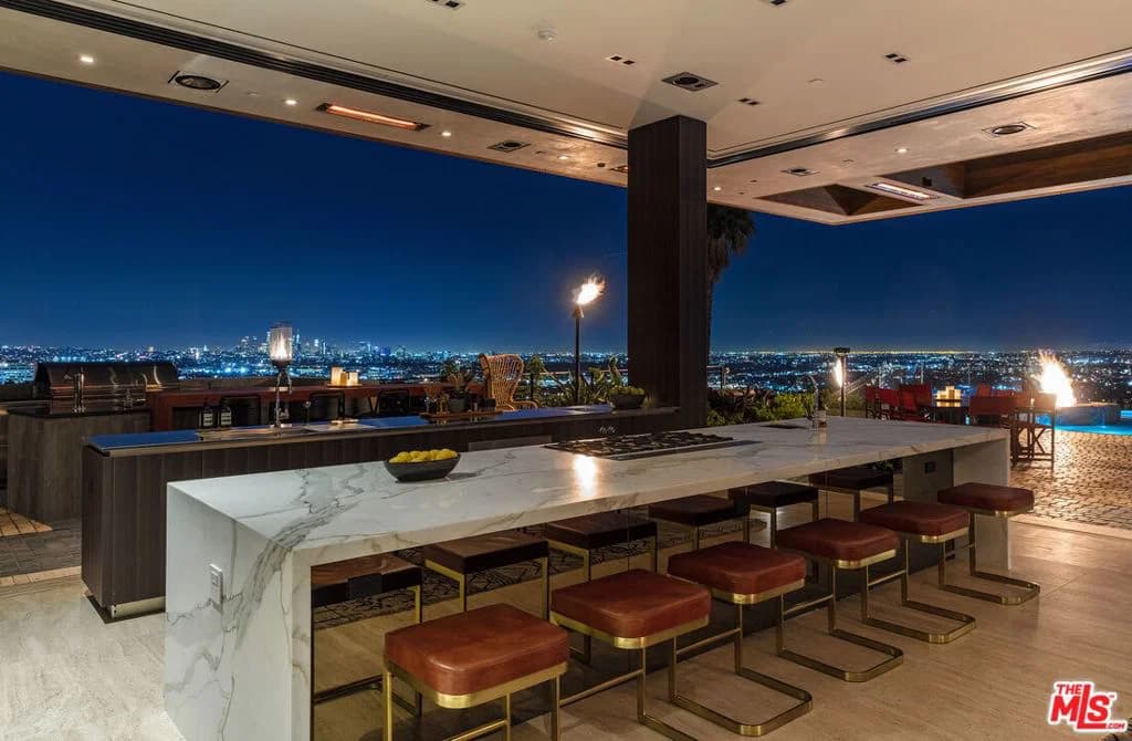 Residential in Los Angeles — Photos 22