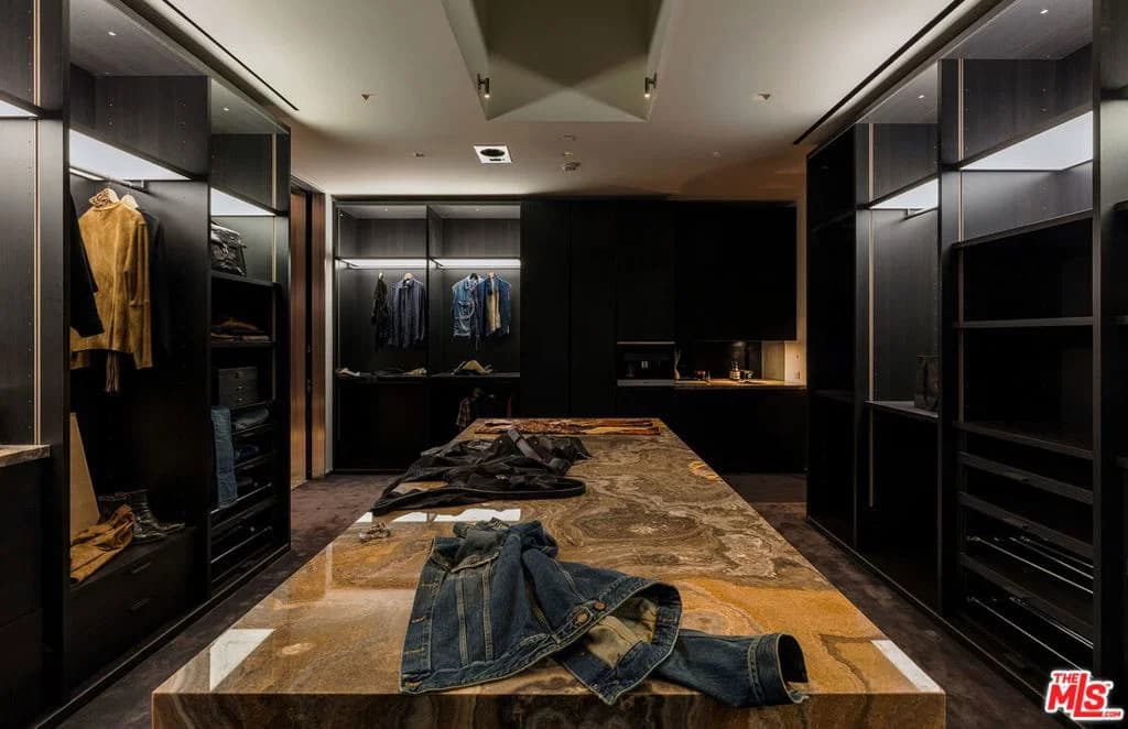 Residential in Los Angeles — Photos 29