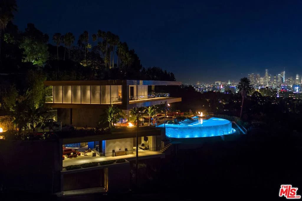 Residential in Los Angeles