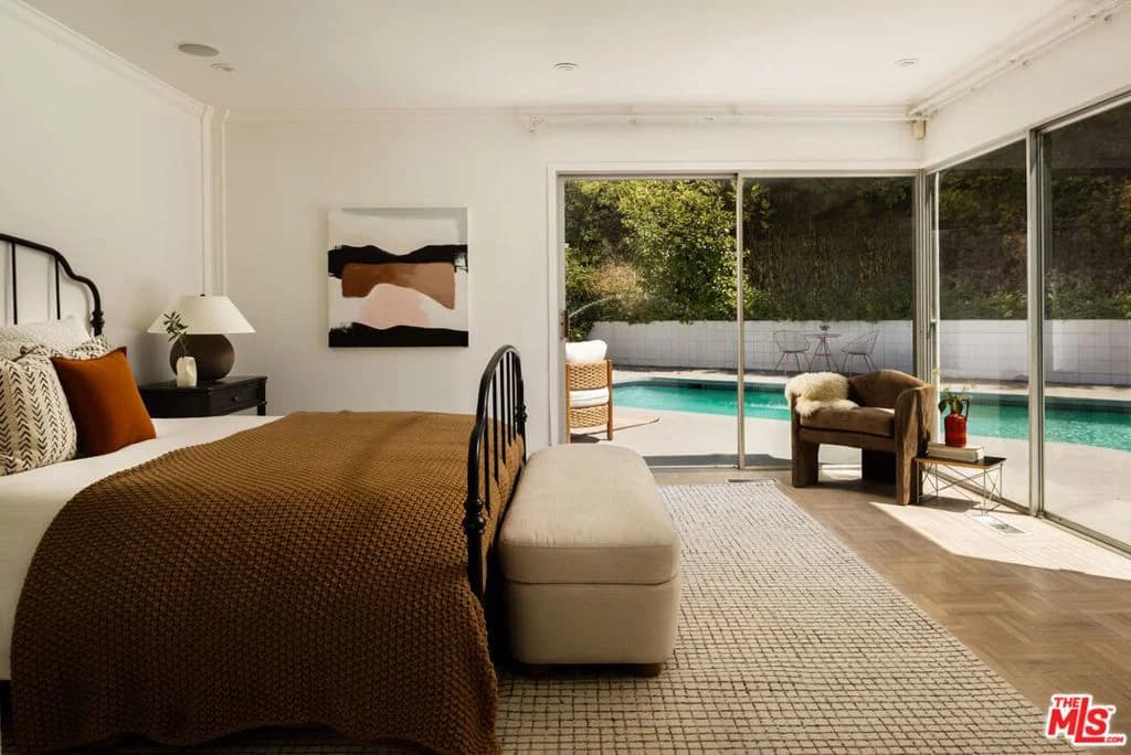 Residential in Los Angeles — Photos 15
