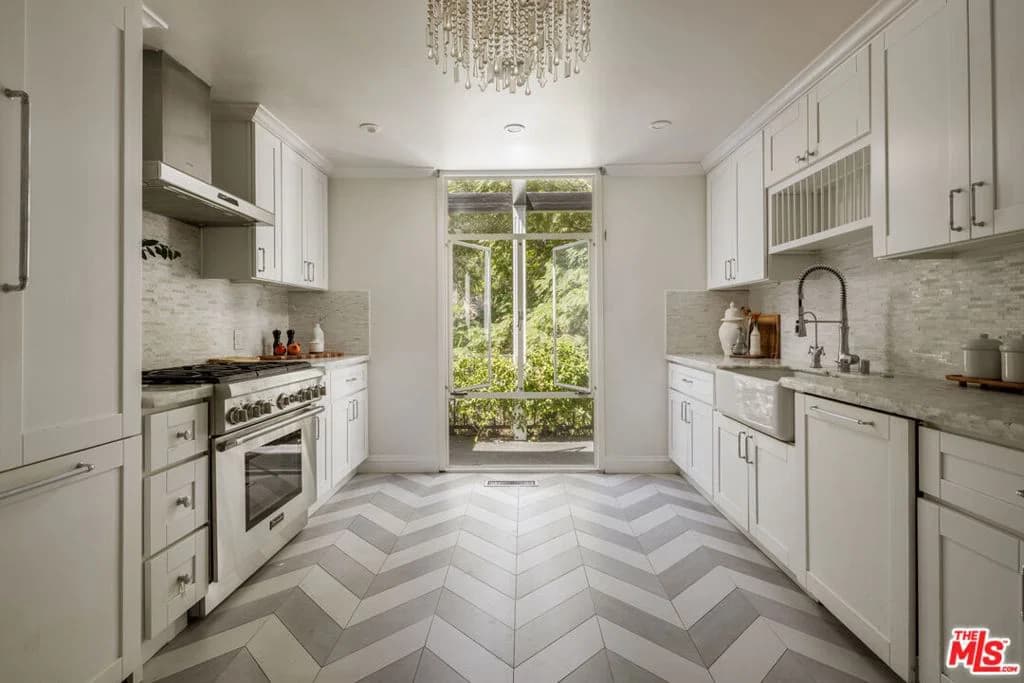 Residential in Los Angeles — Photos 9