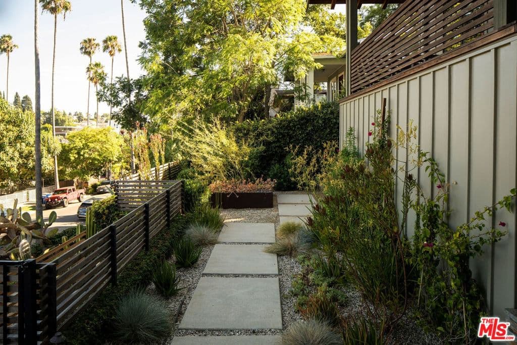 Residential in Los Angeles — Photos 32