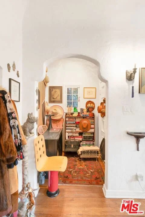 ResidentialIncome in Los Angeles — Photos 30