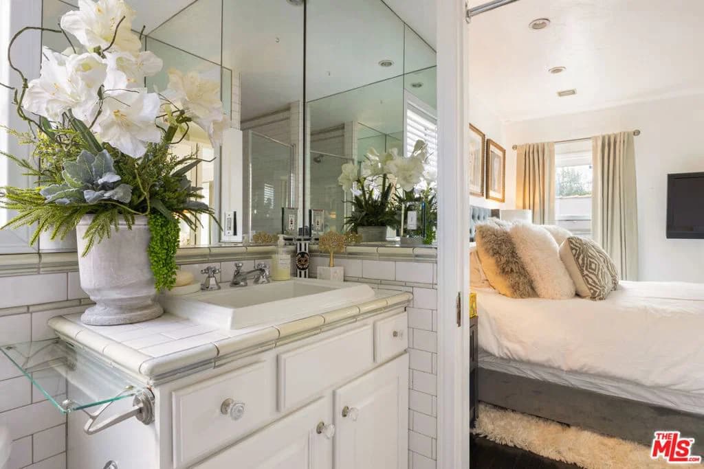 ResidentialIncome in Los Angeles — Photos 23