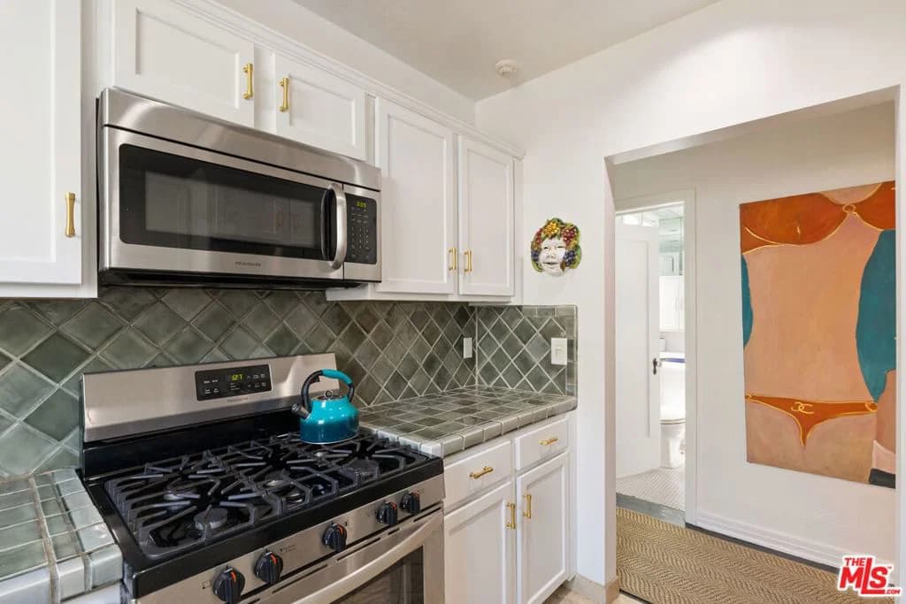 ResidentialIncome in Los Angeles — Photos 16